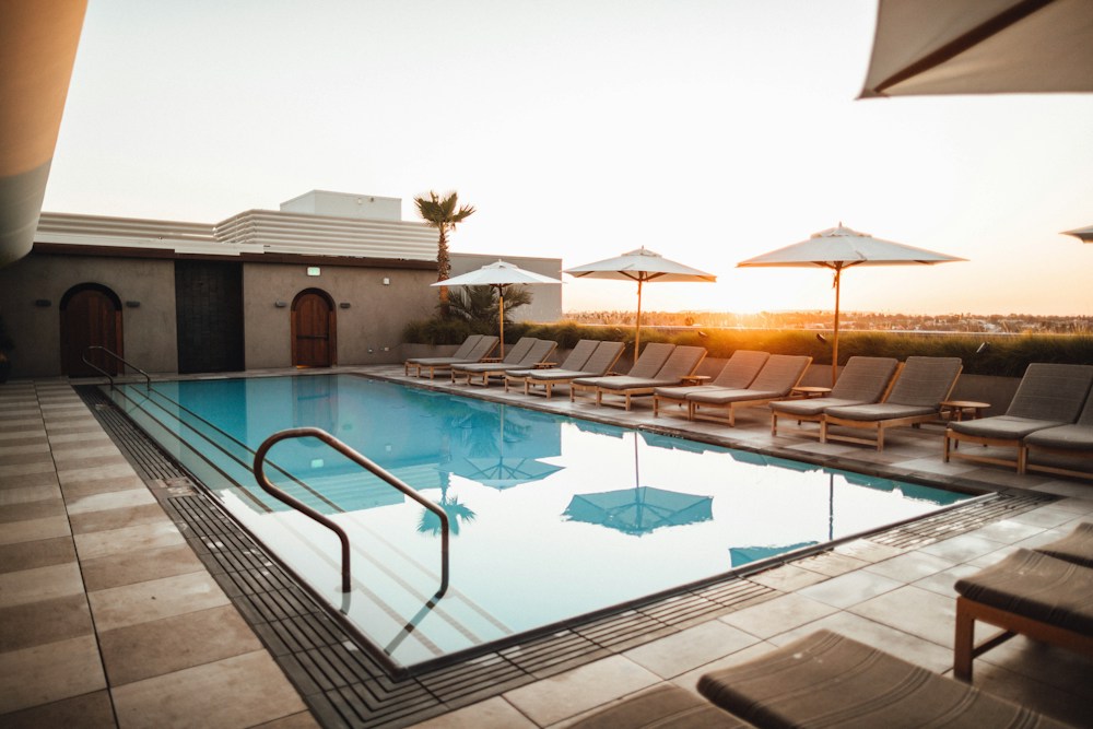 Alberca de agua termal a 34°C en Hotel Quinta Amanecer